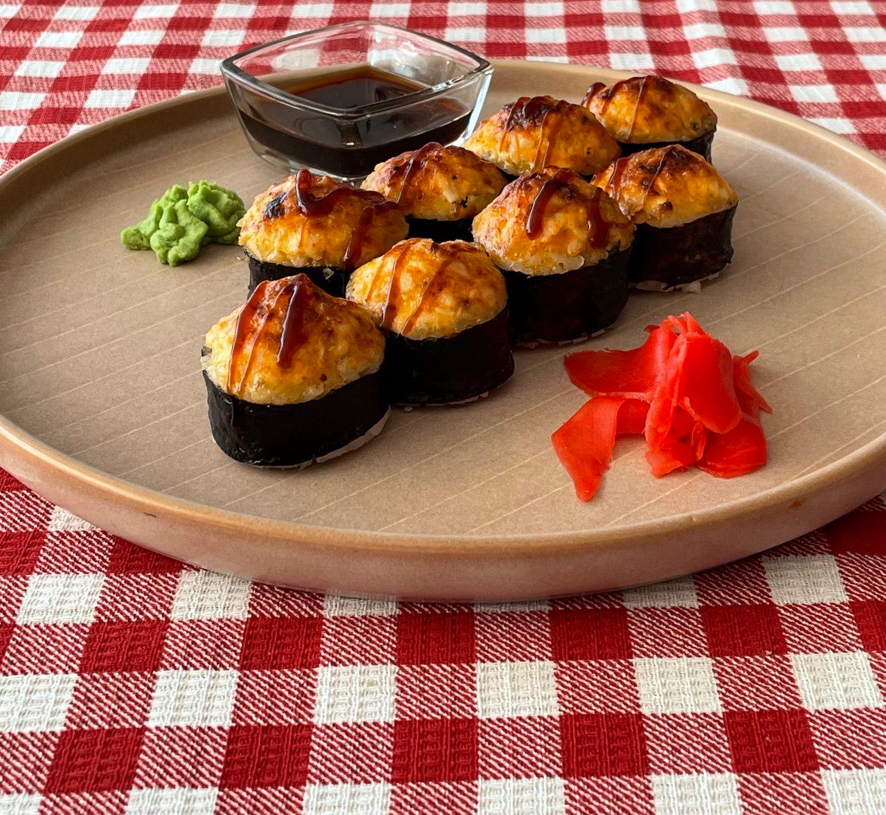 Ролл с креветкой и курочкой