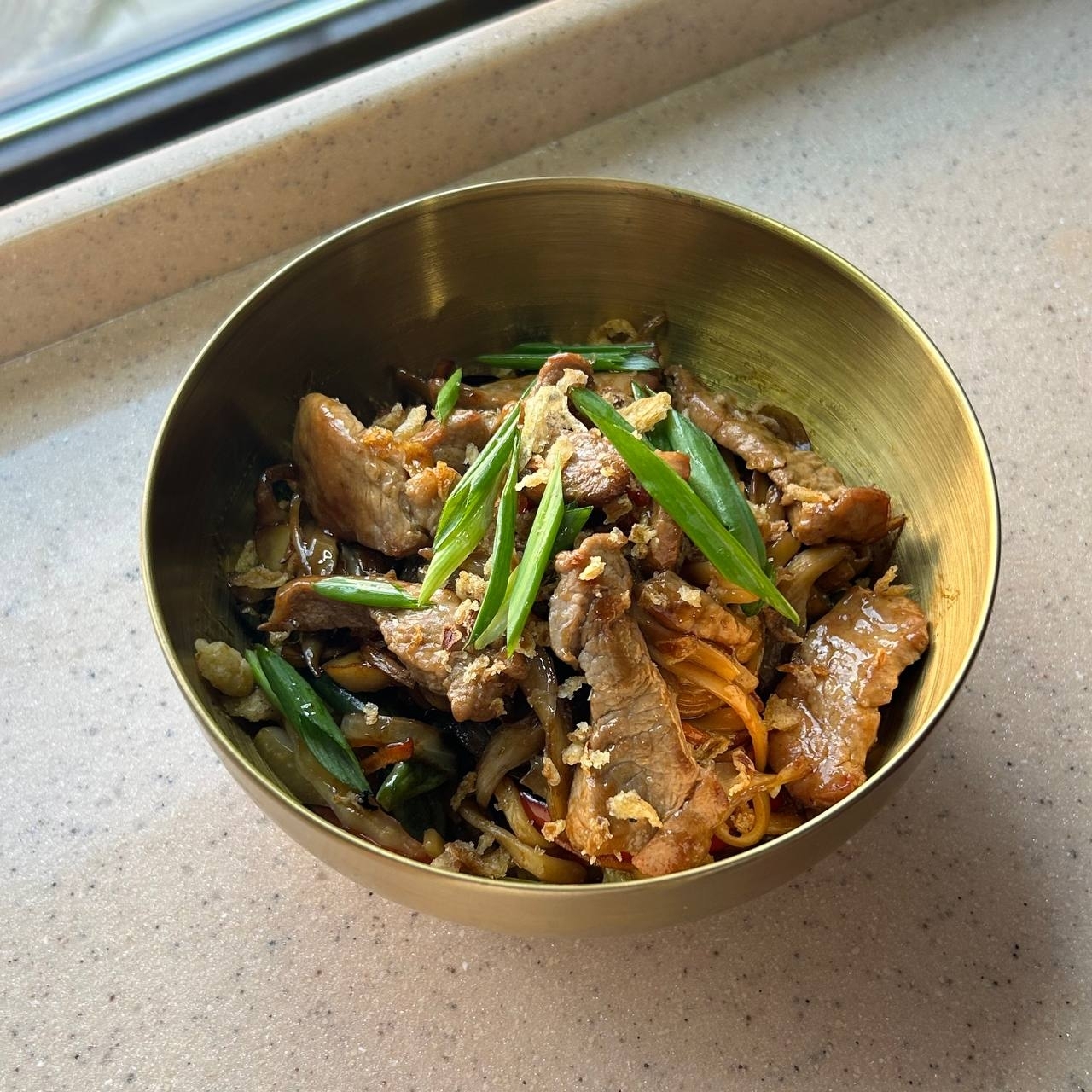 WOK со свининой