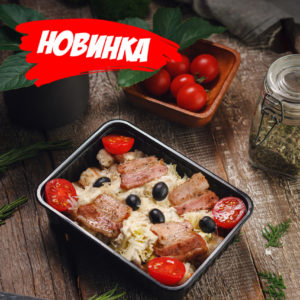 Салат Цезарь с беконом