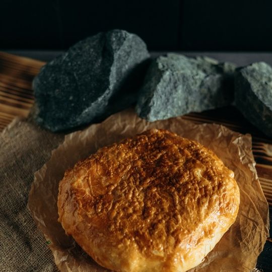 Хачапури по-имеретински запеченное.
