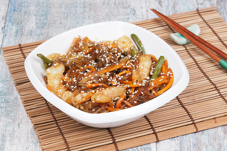 Wok харусаме креветка пад тай