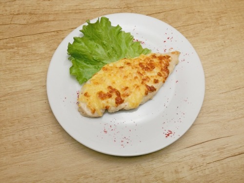 Куриная отбивная с сыром