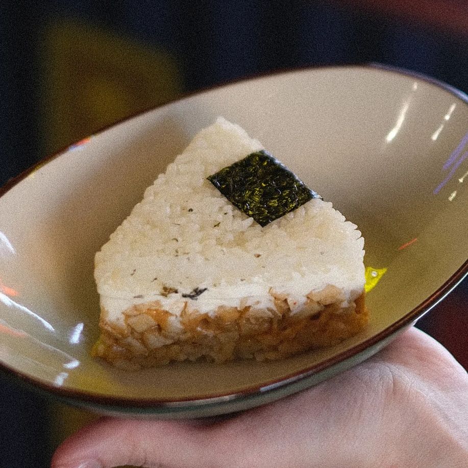 Онигири с курицей