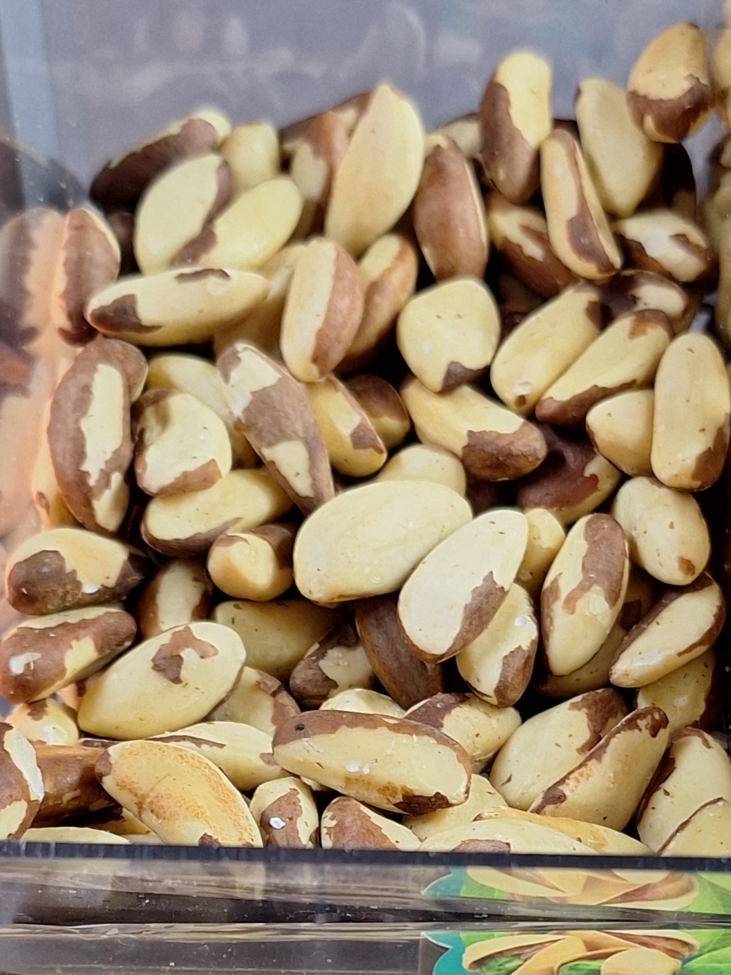 Бразильский орех 