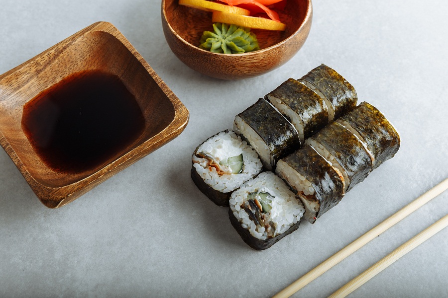 Ролл Мега Угорь