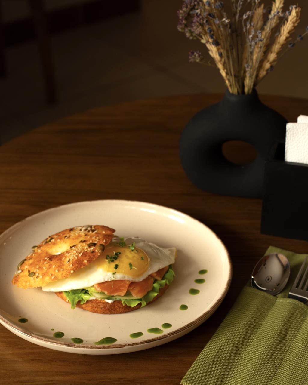 Бейгл с лососем 