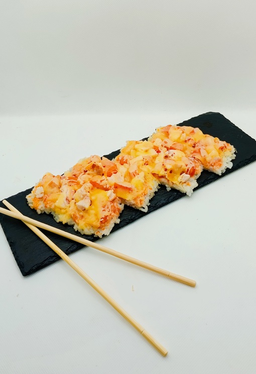 Японская пицца с курицей