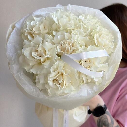 Букет ажурных роз