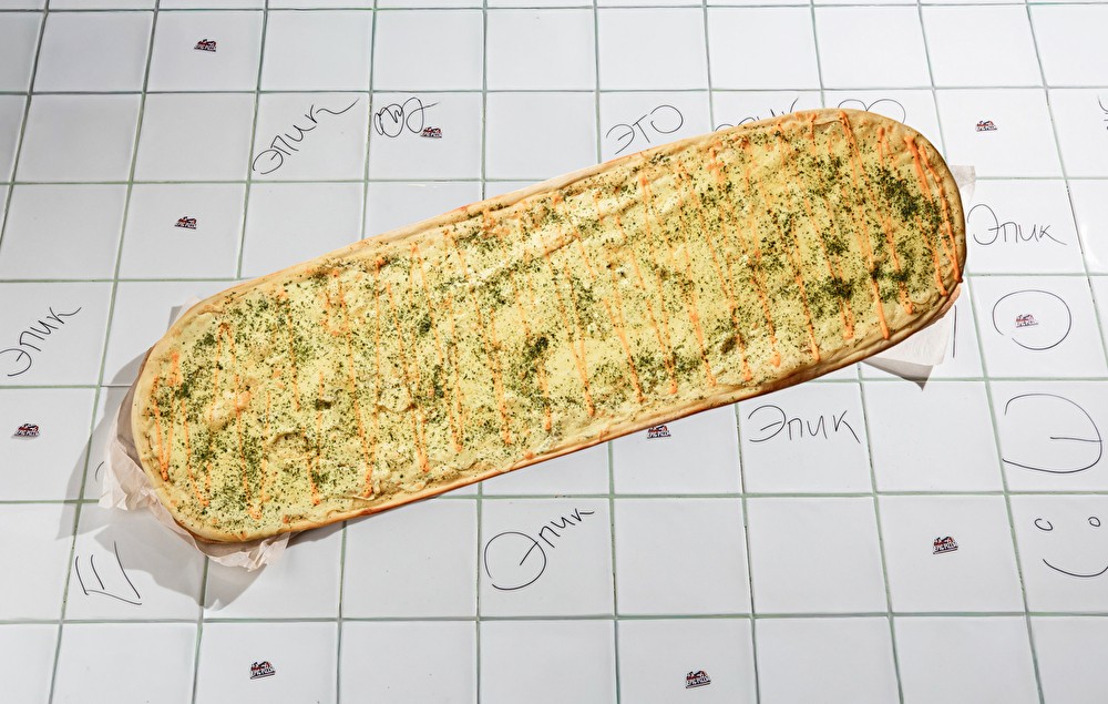 Сырная с грушей метр