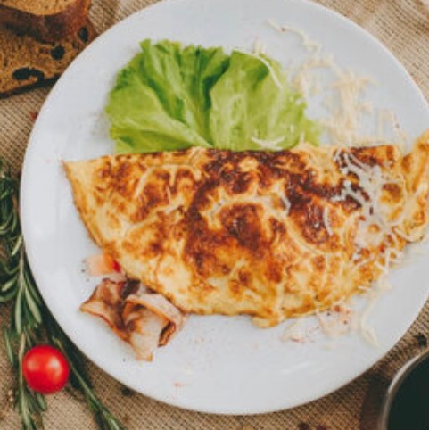 Омлет закрытый с курицей