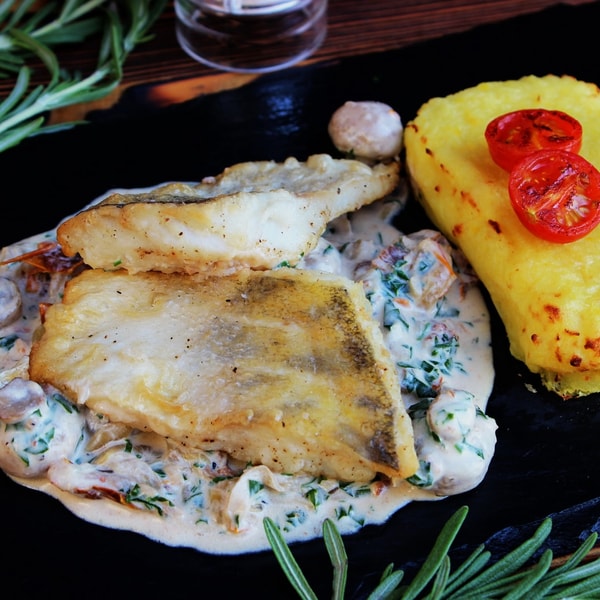 Судак запеченный