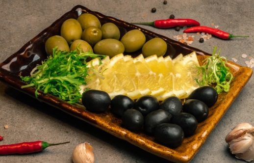 Оливки/Маслины