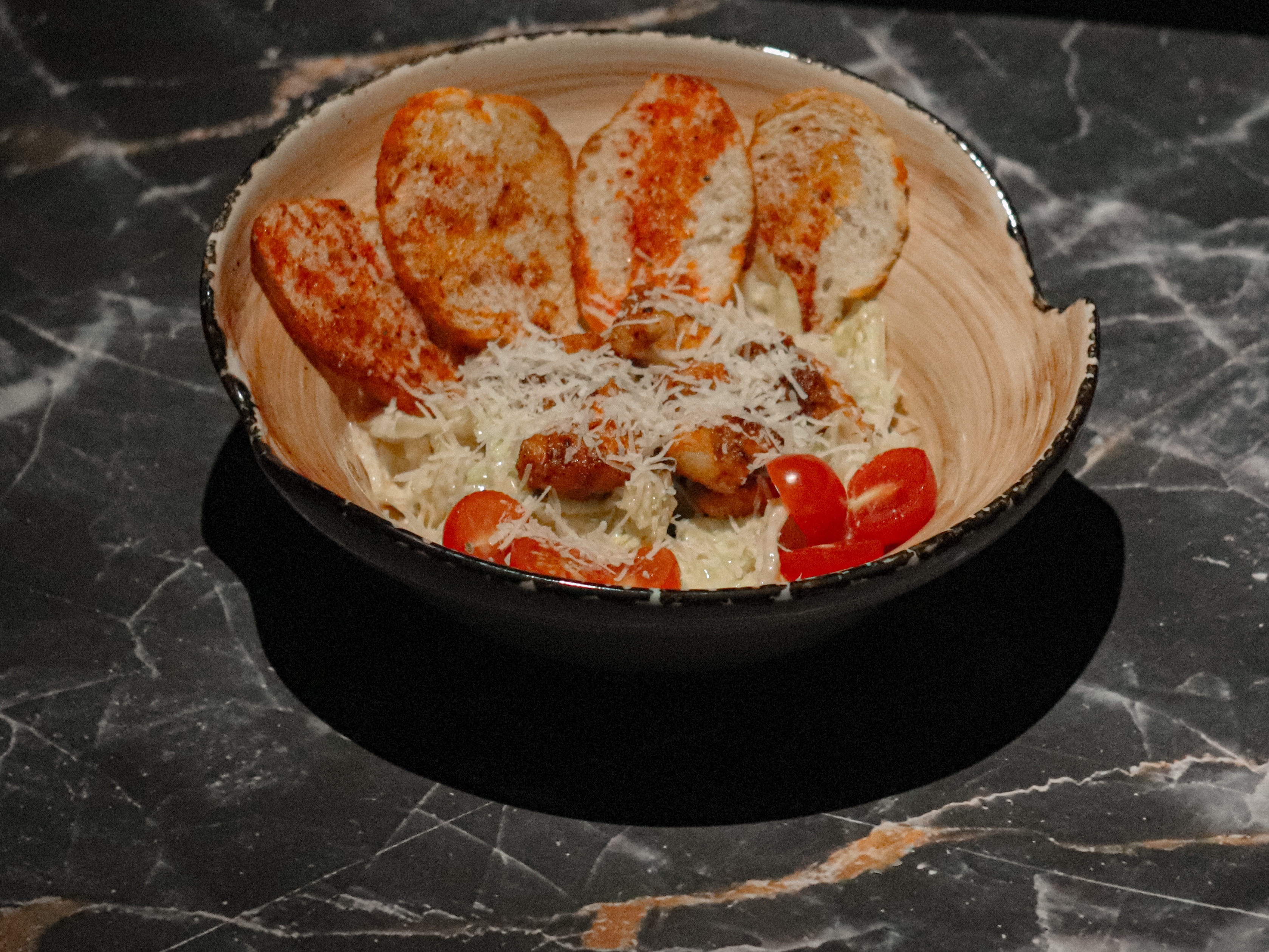 Цезарь с курицей