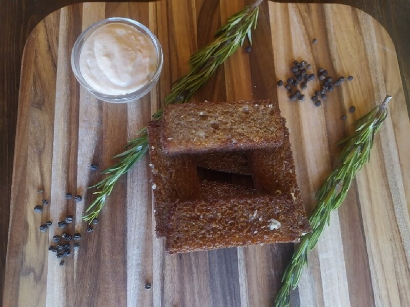 Гренки с чесноком