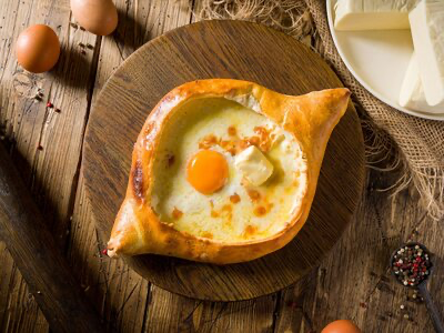 Хачапури по-аджарски