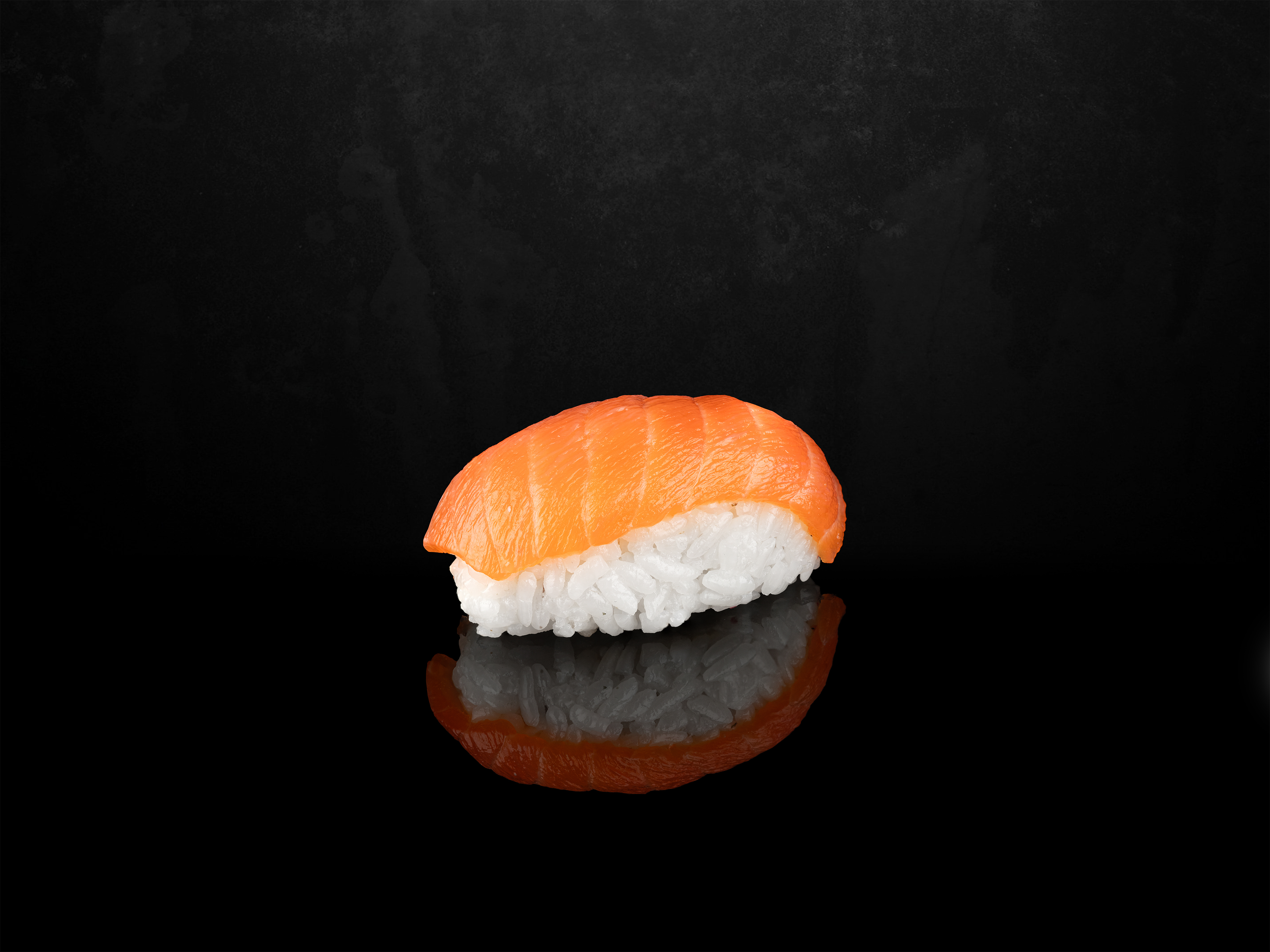 Суши Лосось