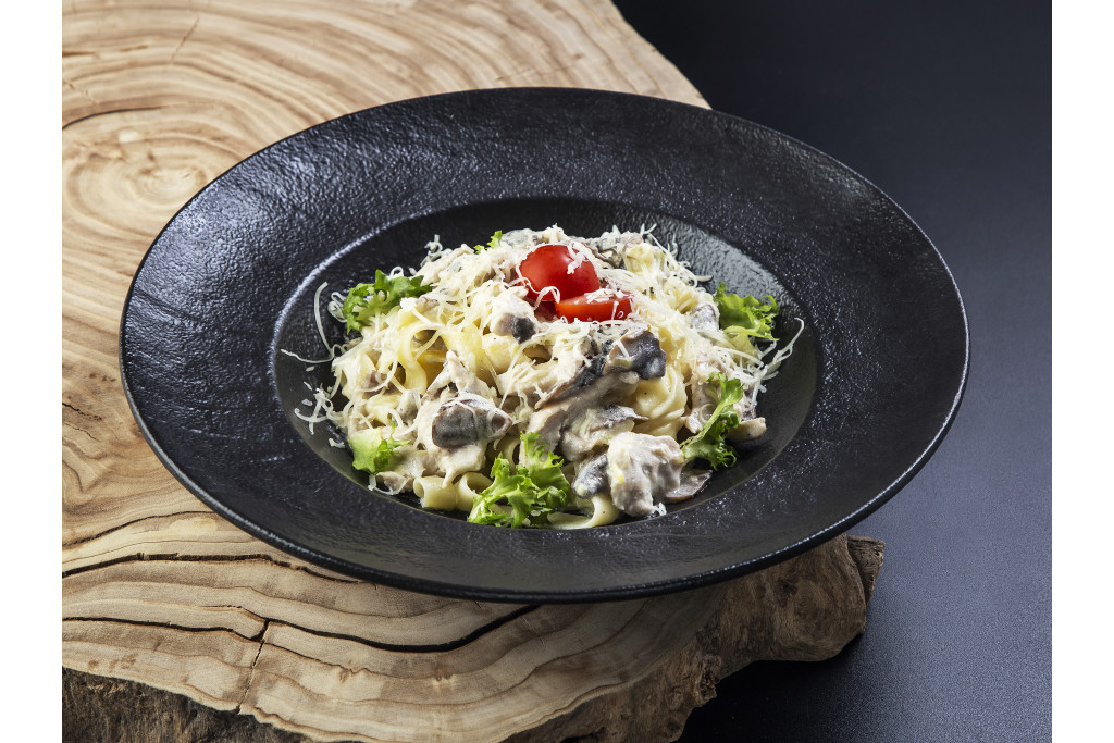 Паста с копчёной куриной грудкой