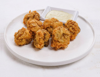 Грибочки фри в сырном соусе