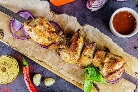 Шашлык из курицы с косточкой