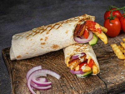 Шаверма барбекю в тонком лаваше