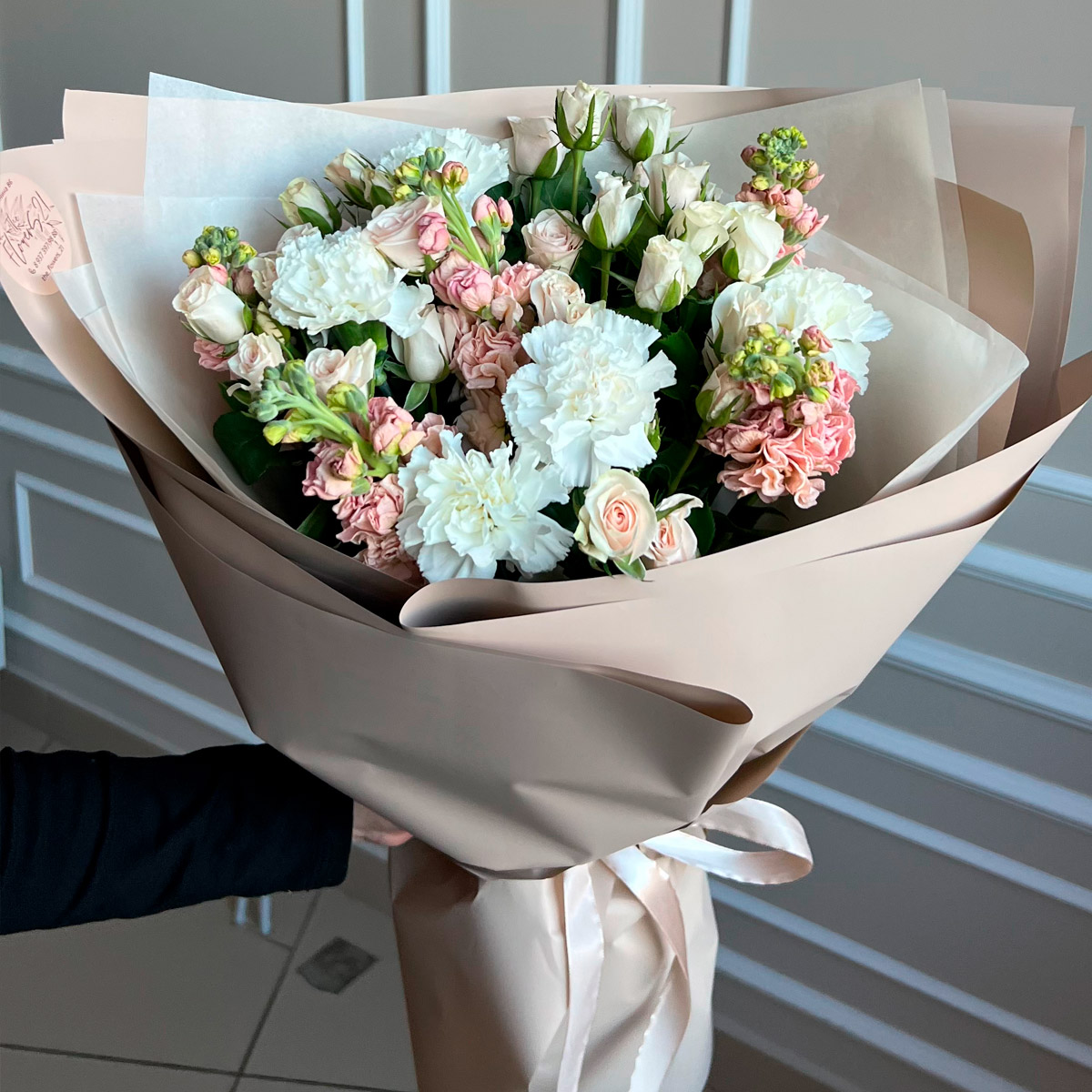 Авторский букет (предзаказ) 659