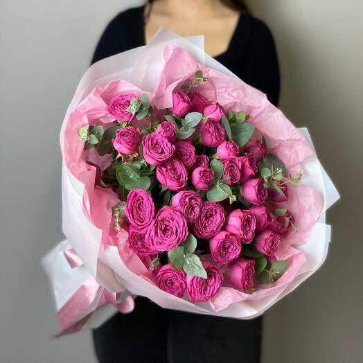 Пионовидная роза с эвкалиптом вау 