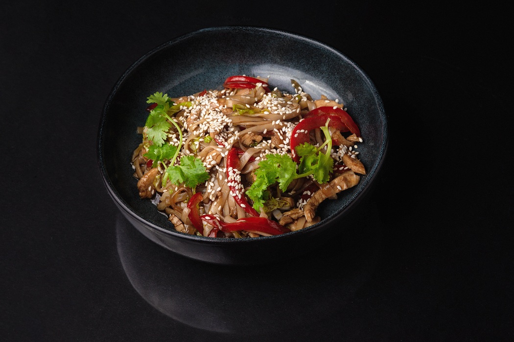 Лапша пшеничная с курицей