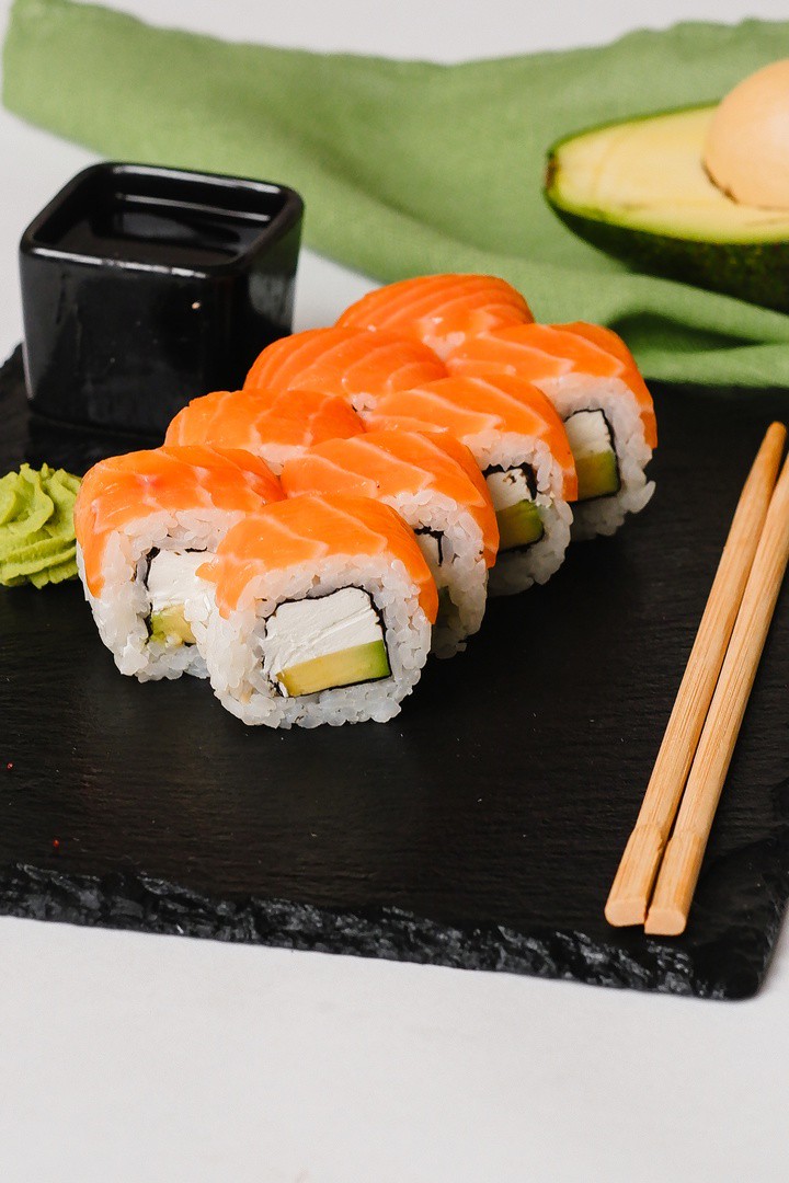 Филадельфия с авокадо.