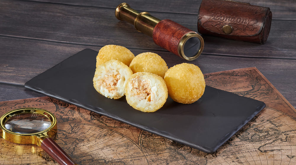 Рисовые шарики с курицей