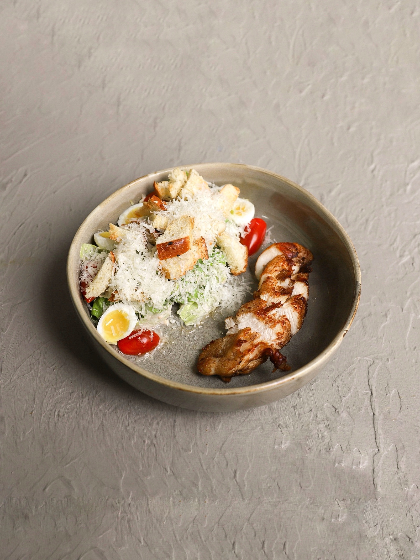 Цезарь с куриной грудкой