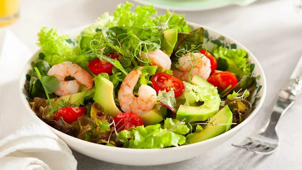 Салат с Авокадо и Креветками