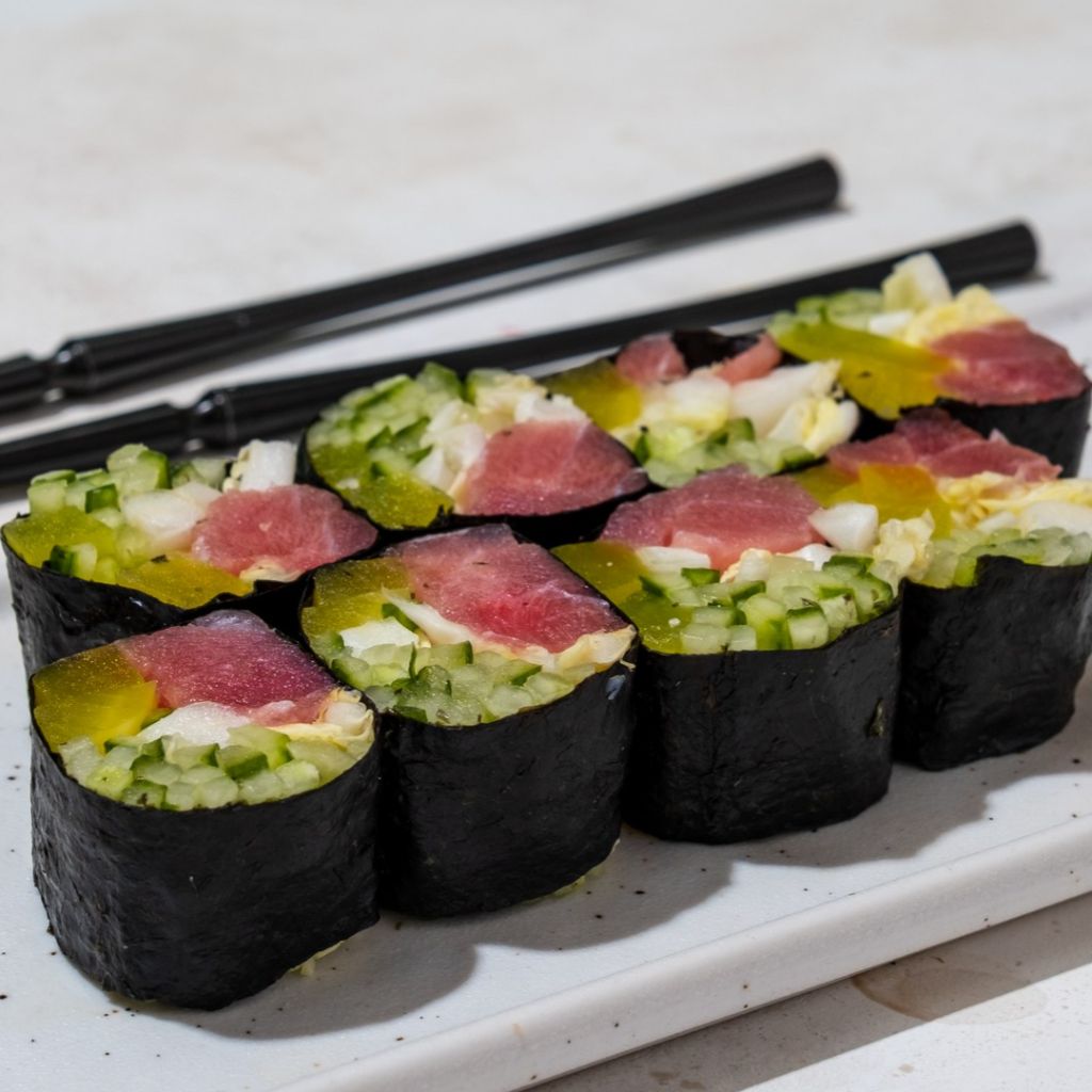 С тунцом и дайконом