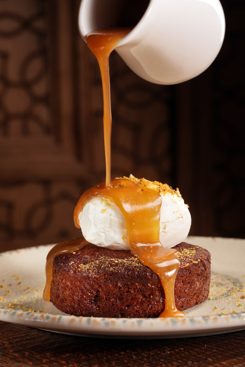 [Д] Финиковый хлеб с карамелью и кремом мацони