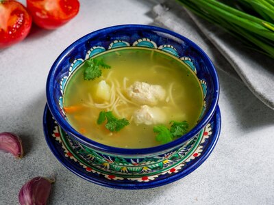 Куриный суп с лапшой