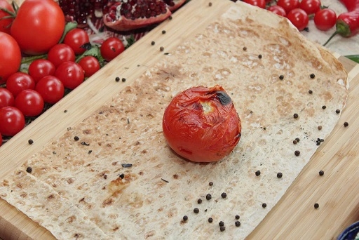 Помидор на гриле