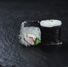 Классический с курицей огурцом и сливочным сыром