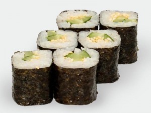 Мини ролл с огурцом