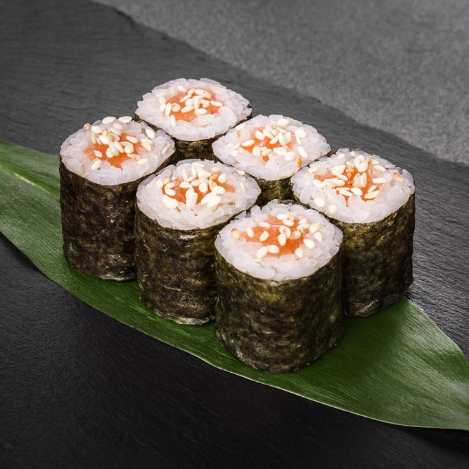 Хосо ролл с лососем х/к