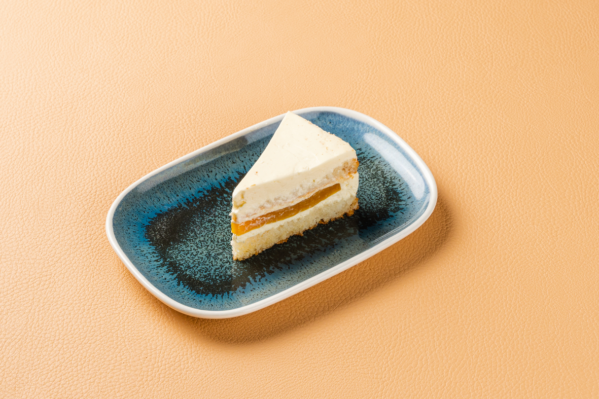 Пирожное Манго-маракуйя