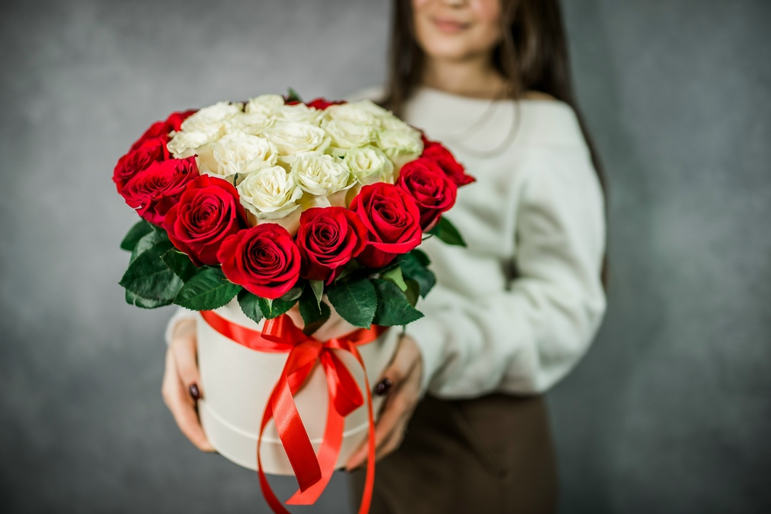 Сердце из роз в шляп