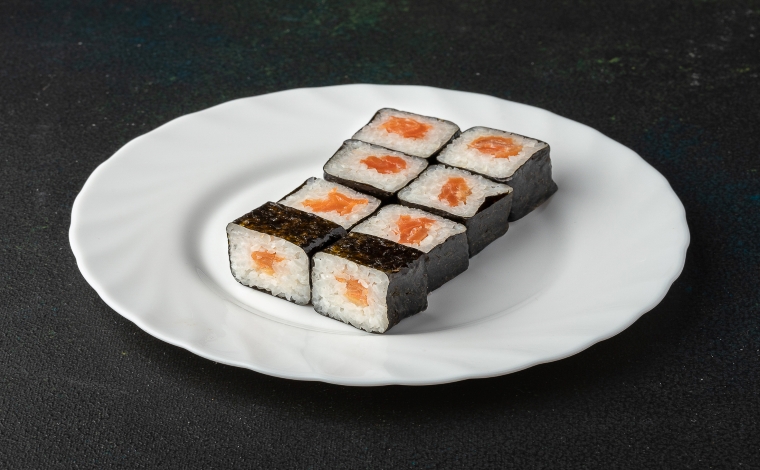 Сяке маки (8 шт.)