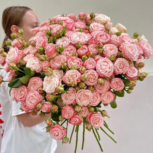 Моно букет Premium роз сорта мадам бомбастик