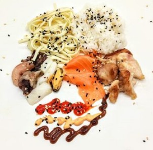 Лапша Удон С Лососем