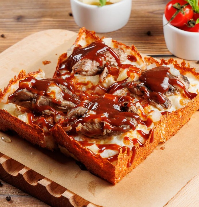 С ребрами BBQ и ананасом