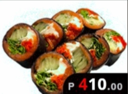 Фитнес ролл с лососем, икрой масаго