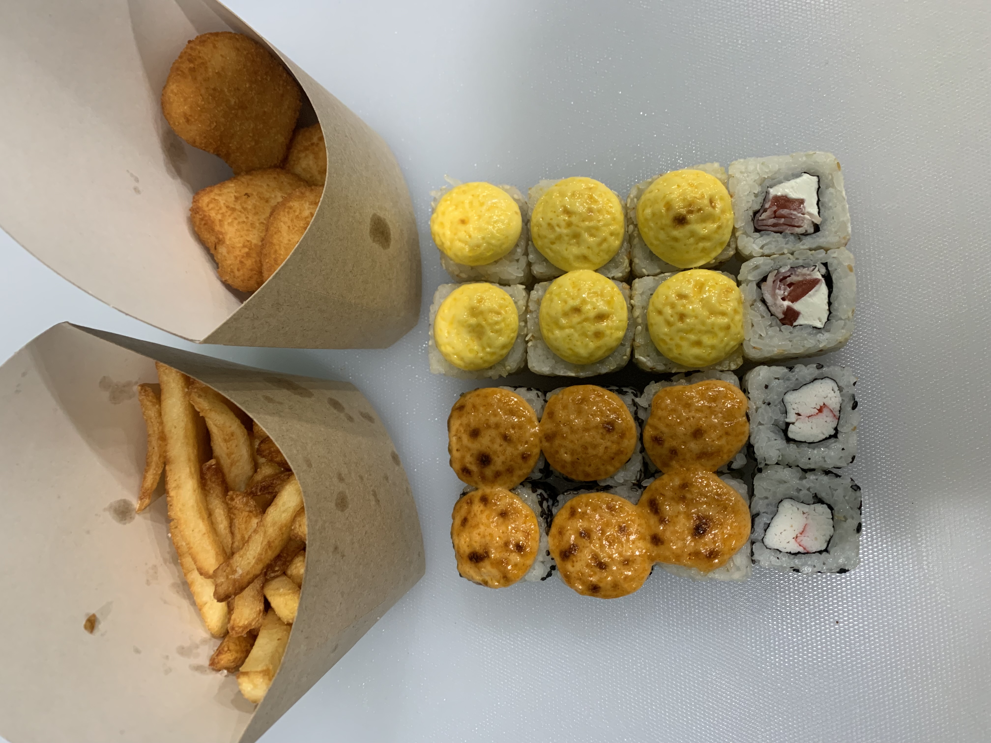 Сет «Микс» 16 шт., фри, наггетсы