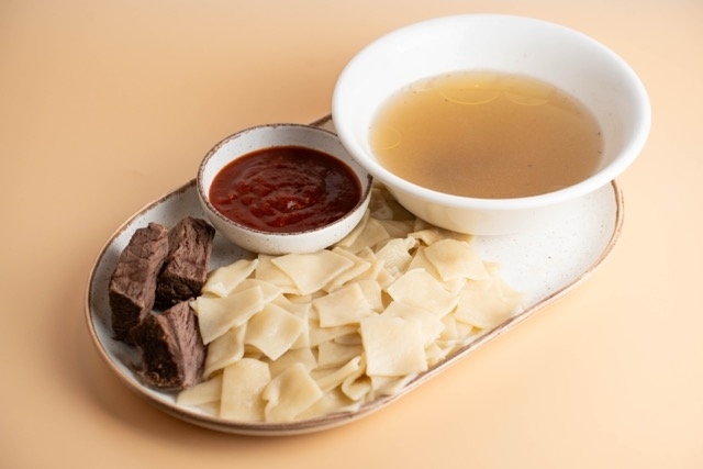 П Тонкий хинкал с мясом