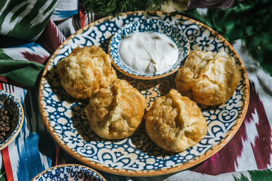 Манты жареные с говядиной