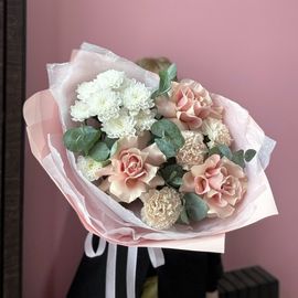 «Моншер» французские розы с диантусами