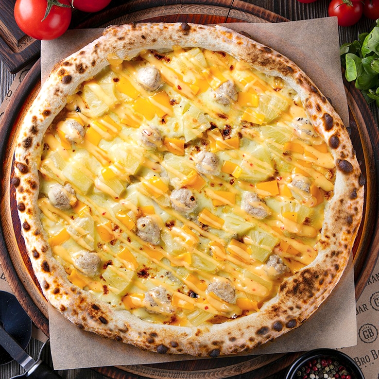 Пицца с ананасами и курочкой 30см
